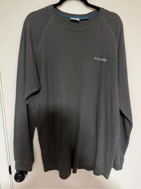 Columbia Men's Charcoal Crewneck Thermal Sweater